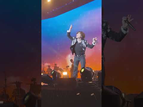 > 🆕 [Video]  DAESUNG YouTube Update 06/11/24 06:07PM (KST): [#대성] 2024 DAESUNG FAN DAY TOUR: D’s ROAD in #TAIPEI #DAESUNG #DLITE #DsROAD #Behind  🗞️